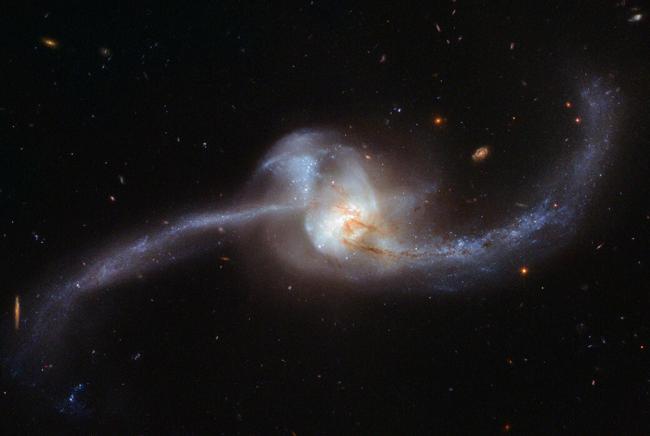 Hubble Space Telescope image of merging galaxies NGC 2623