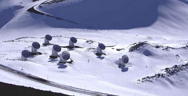 the eight 6-meter dishes comprising the Submillimeter Array