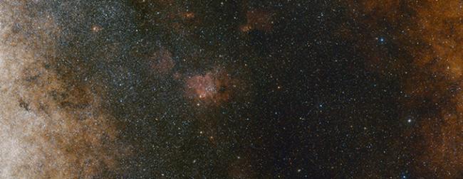 wide-field view of the center of our Milky Way galaxy