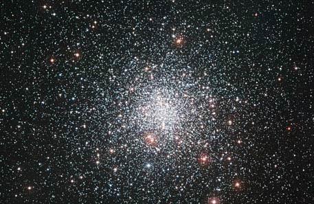 Binary Stars in the Globular Cluster Messier 4